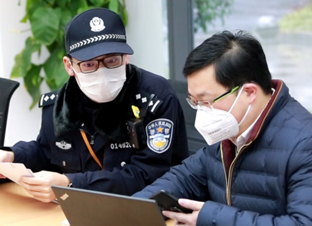滬警方主動對接我司，保障誠格一次性防護服安全生產