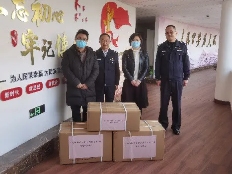 “您護我周全 我護您安全”誠格春節公安慰問行